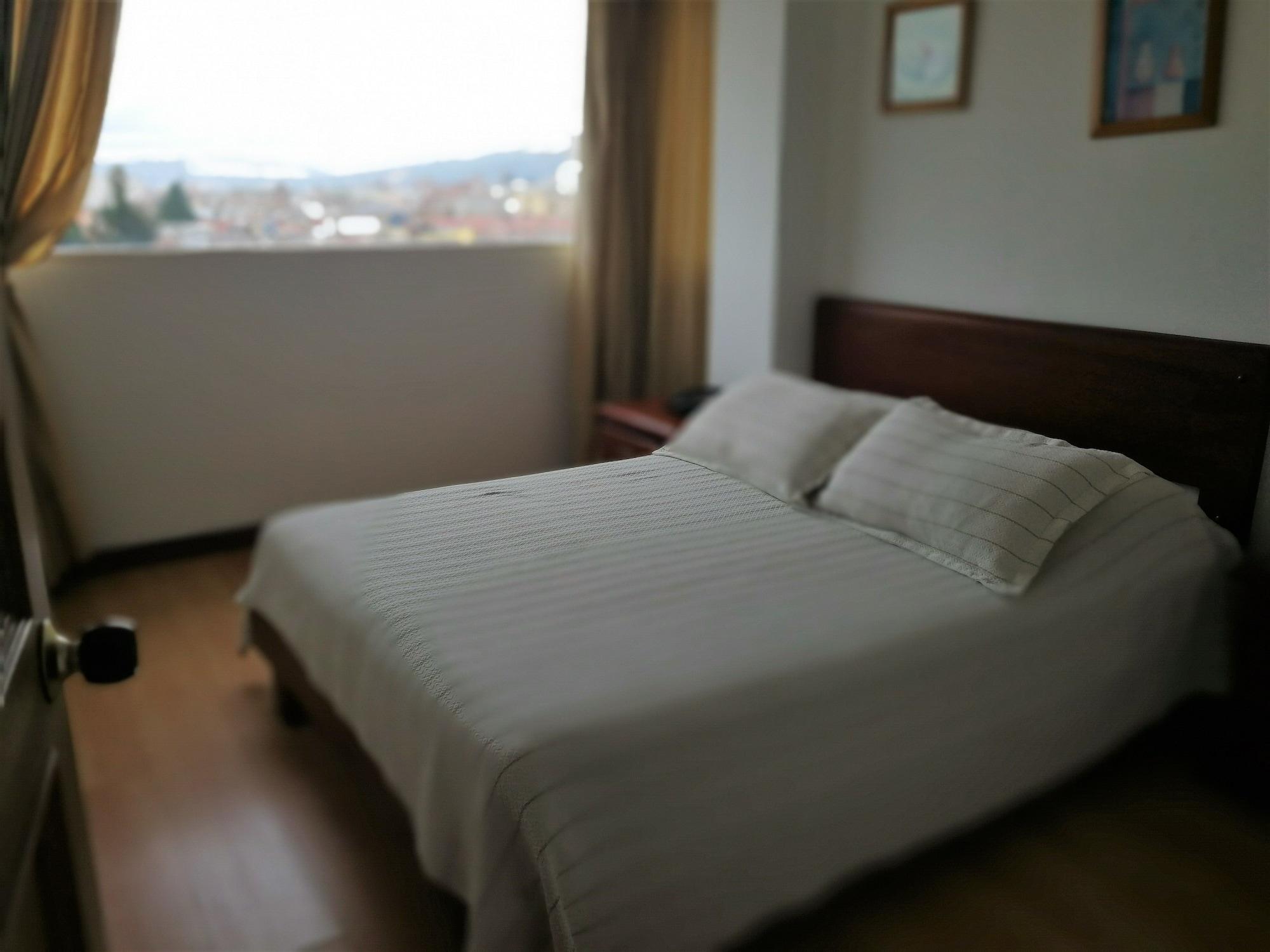 בוגוטה Hotel Alicante מראה חיצוני תמונה